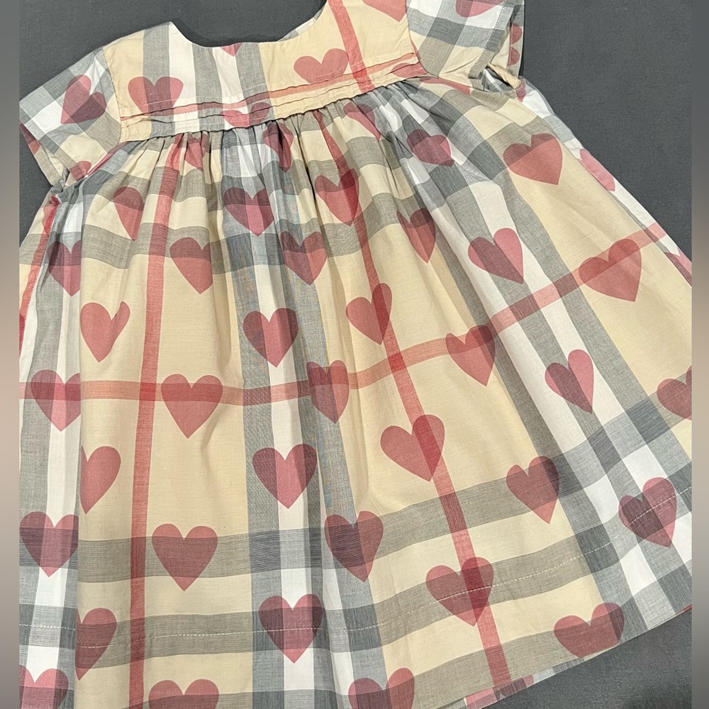 Burberry Baby heart dress, size 18m